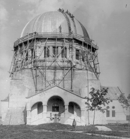 Южный фасад здания бейт тахара на новом еврейском кладбище, 1912 г. 